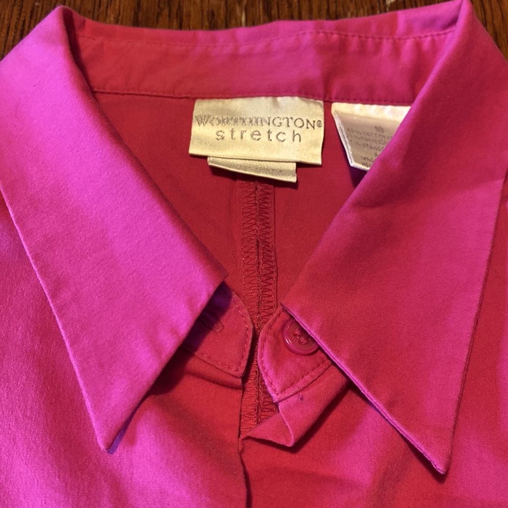 Size 18, button-down dressy top - Picture 4 of 5